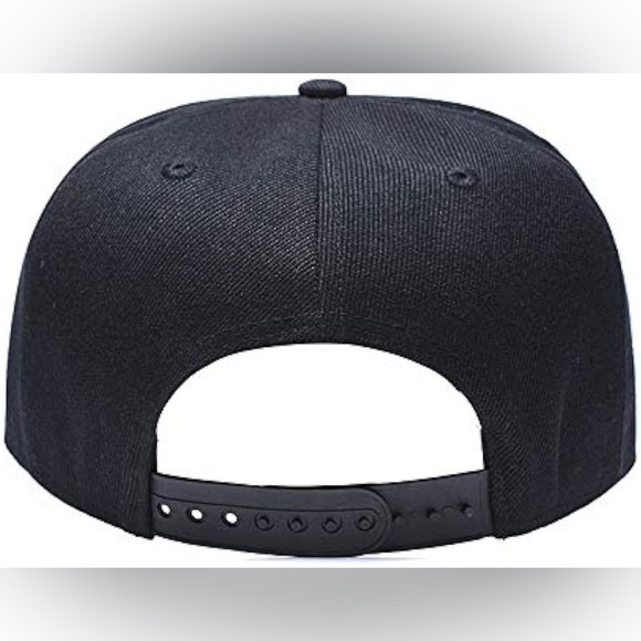 Black Hat with White Skull Adjustable SnapBack Baseball Cap Hat - Picture 4 of 4